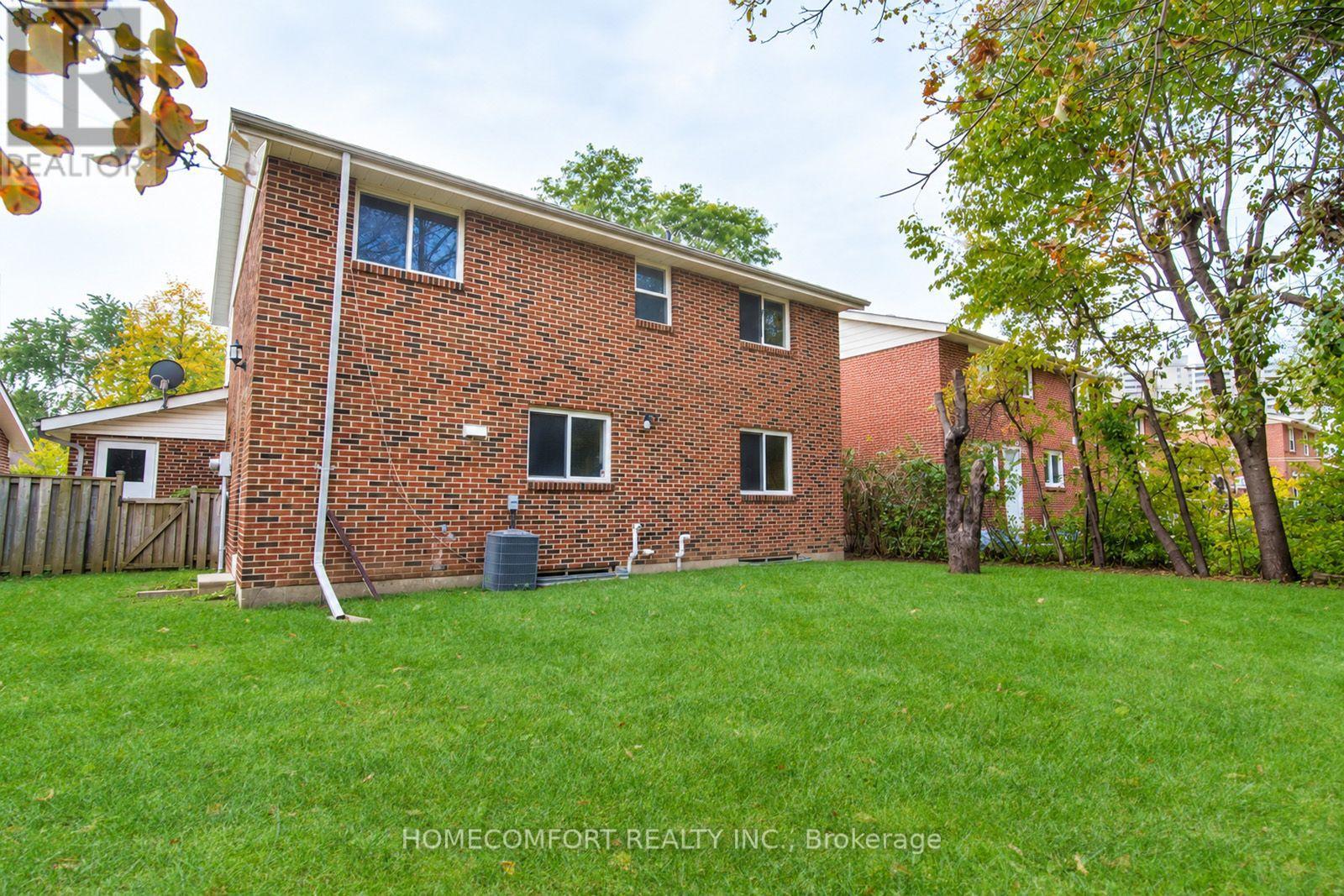 42 Pinemeadow Boulevard, Toronto, ON photo 21