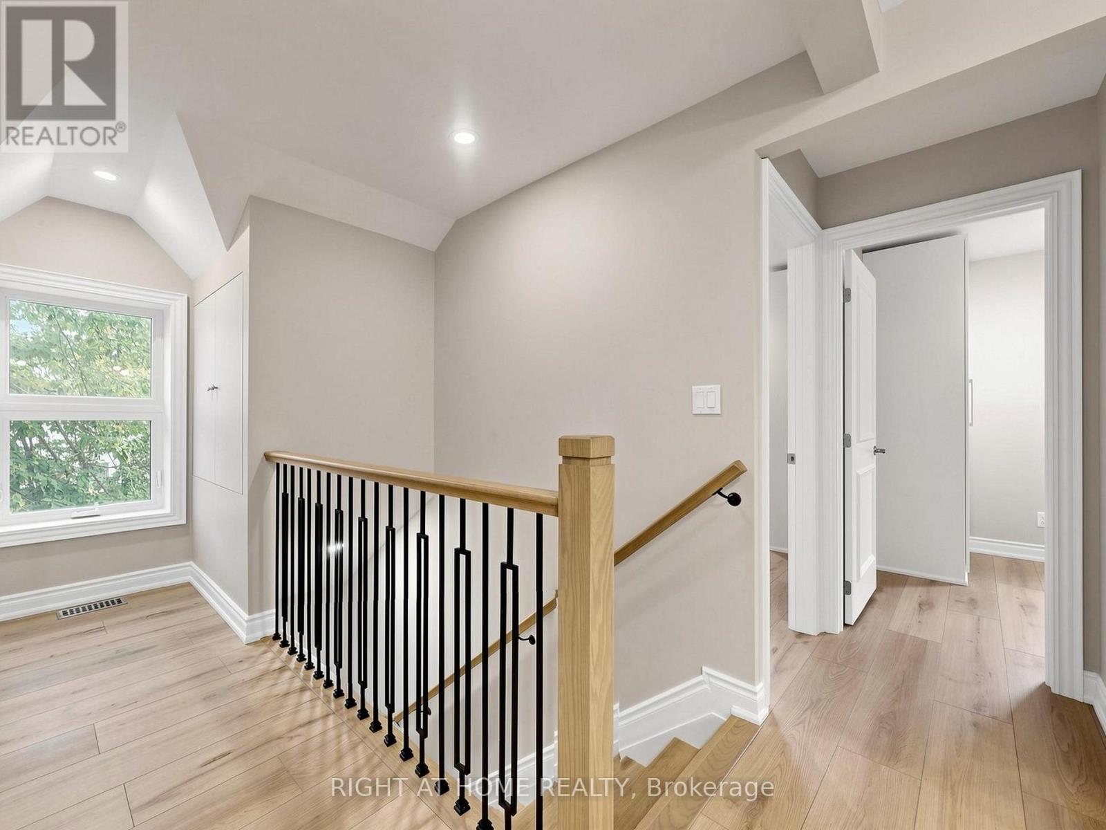 97 Park Road North, Oshawa, ON photo 18