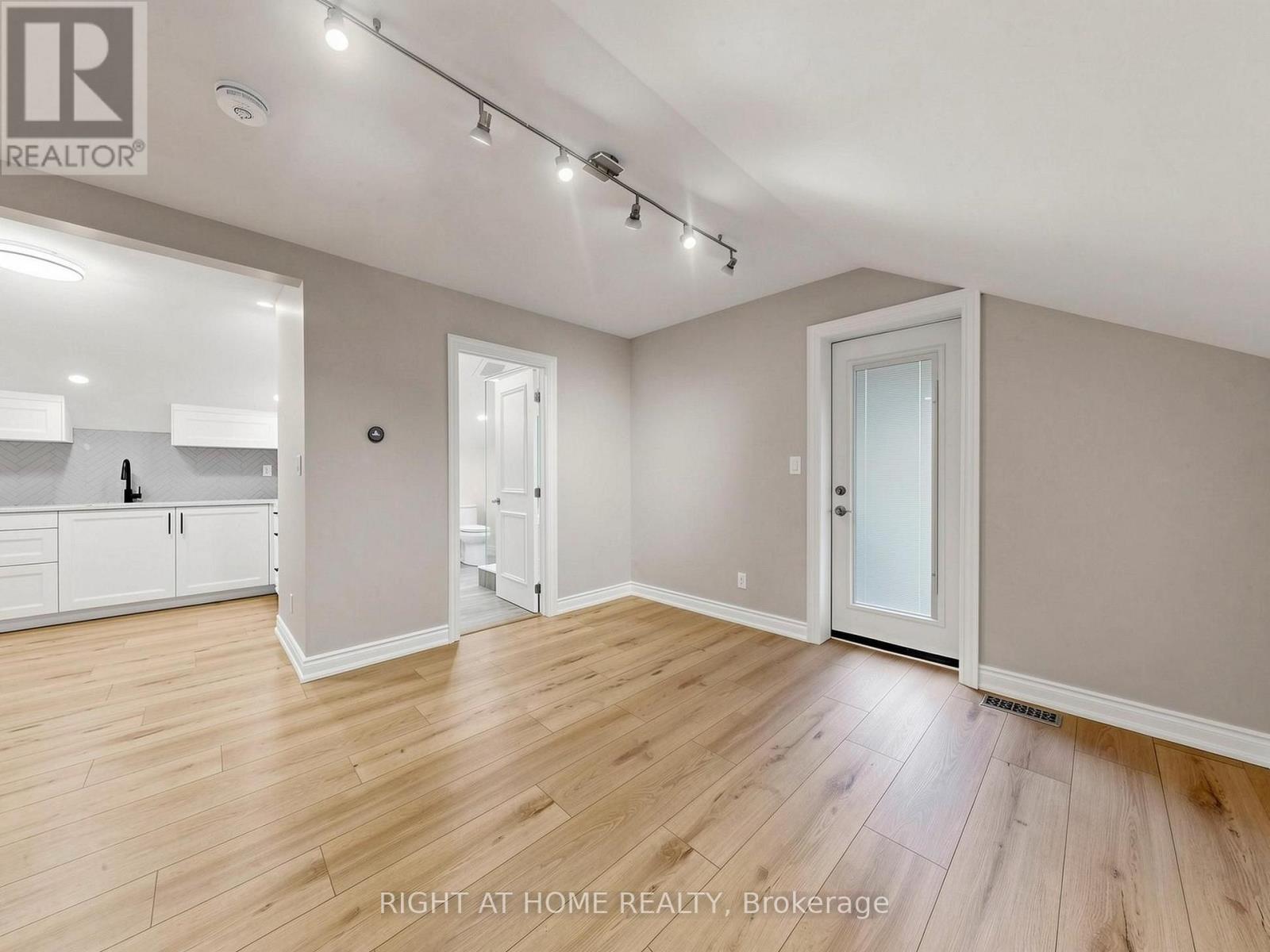 97 Park Road North, Oshawa, ON photo 19