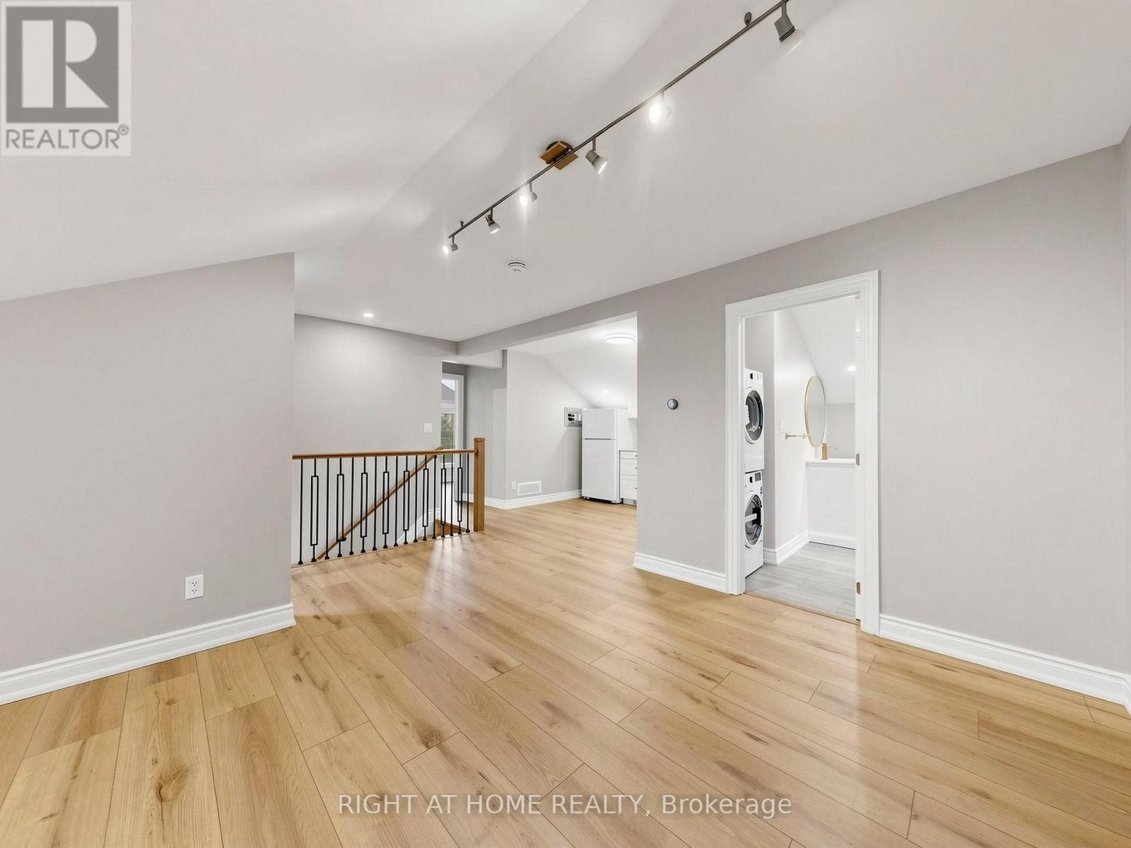 97 Park Road North, Oshawa, ON photo 20