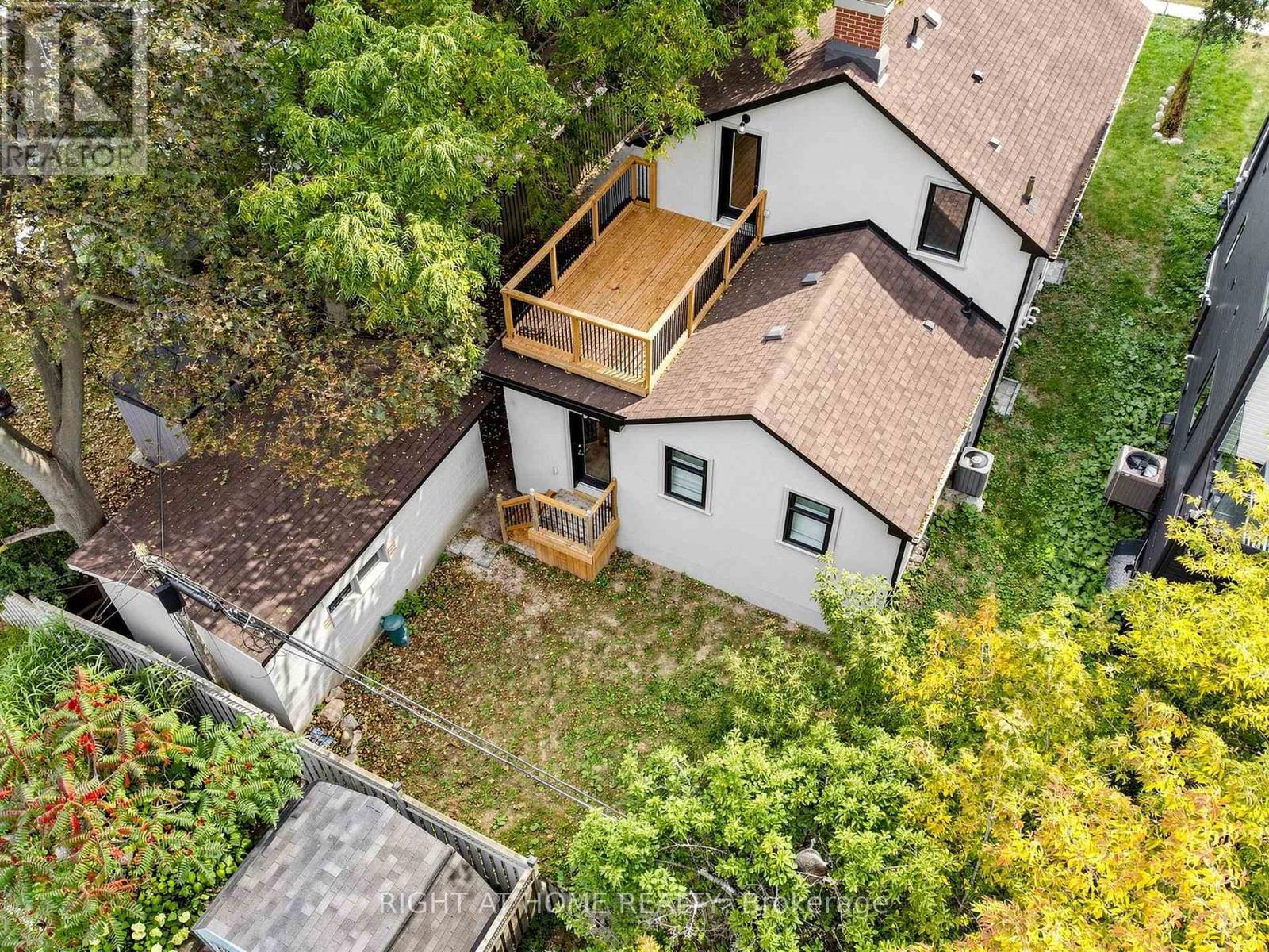 97 Park Road North, Oshawa, ON photo 3