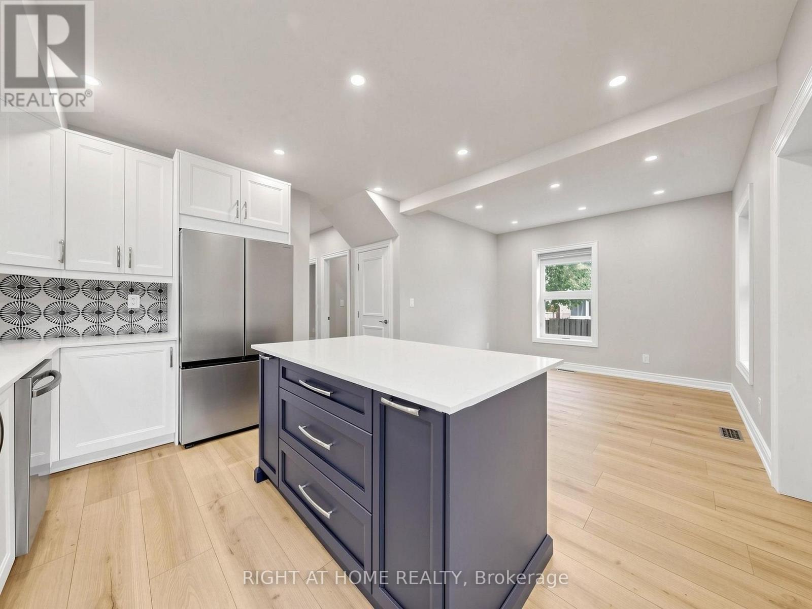 97 Park Road North, Oshawa, ON photo 8