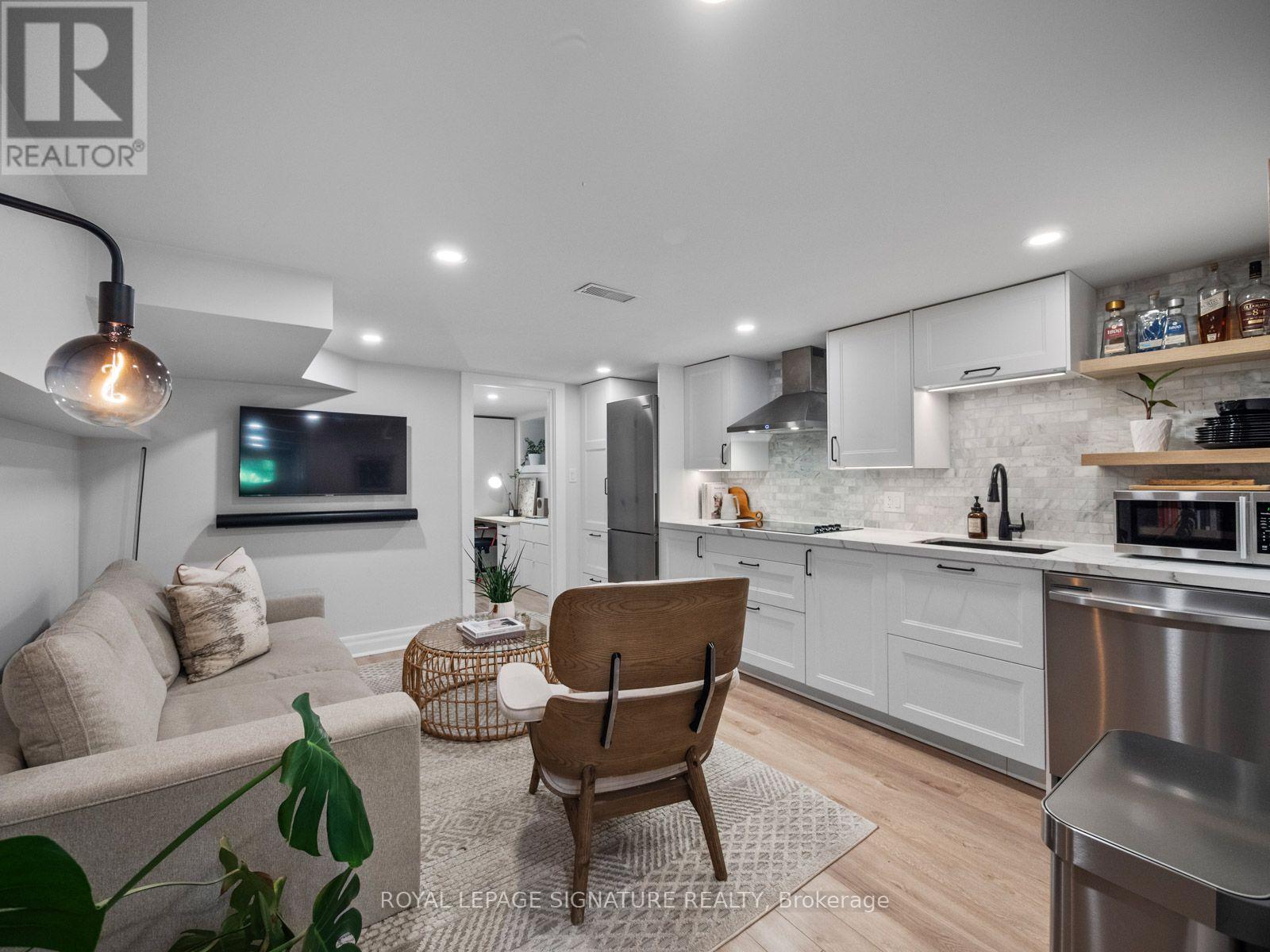 4 Orchard Park Boulevard, Toronto, ON photo 28