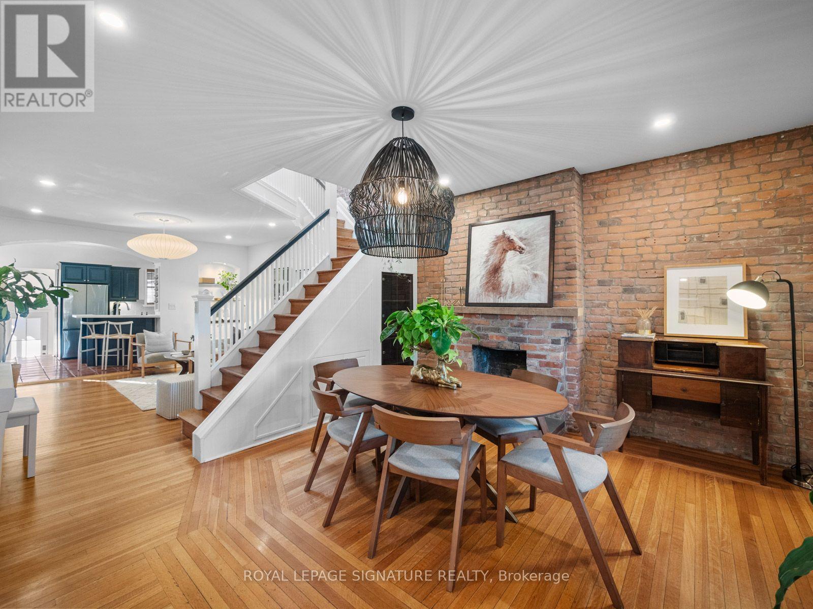 4 Orchard Park Boulevard, Toronto, ON photo 4