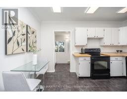 32 Aldergrove Avenue, Toronto, ON M4C1B2 Photo 11