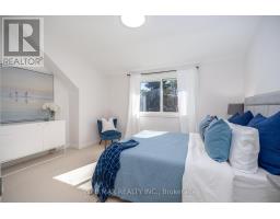 32 Aldergrove Avenue, Toronto, ON M4C1B2 Photo 17