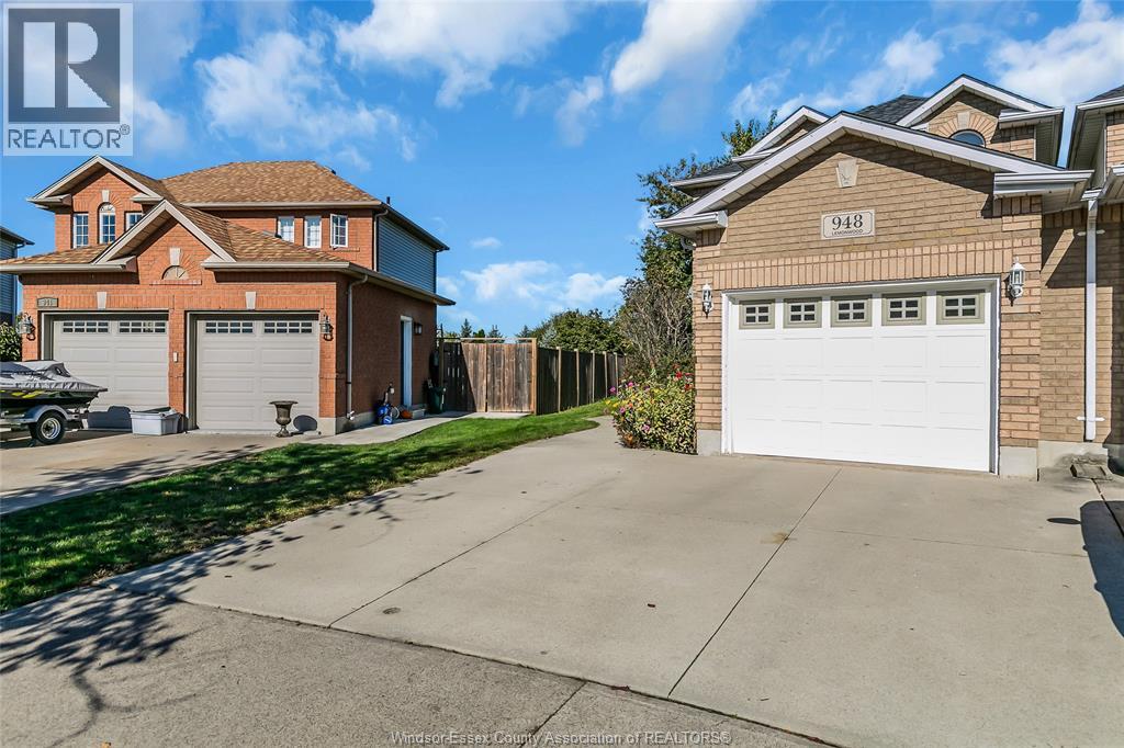 948 LEMONWOOD, Windsor — photo 3