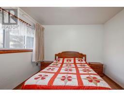 26 Locke Avenue, Clearview, ON L0M1S0 Photo 17