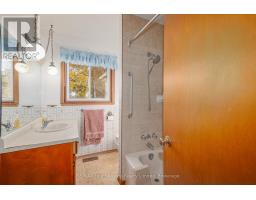 26 Locke Avenue, Clearview, ON L0M1S0 Photo 20