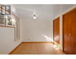26 Locke Avenue, Clearview, ON L0M1S0 Photo 25