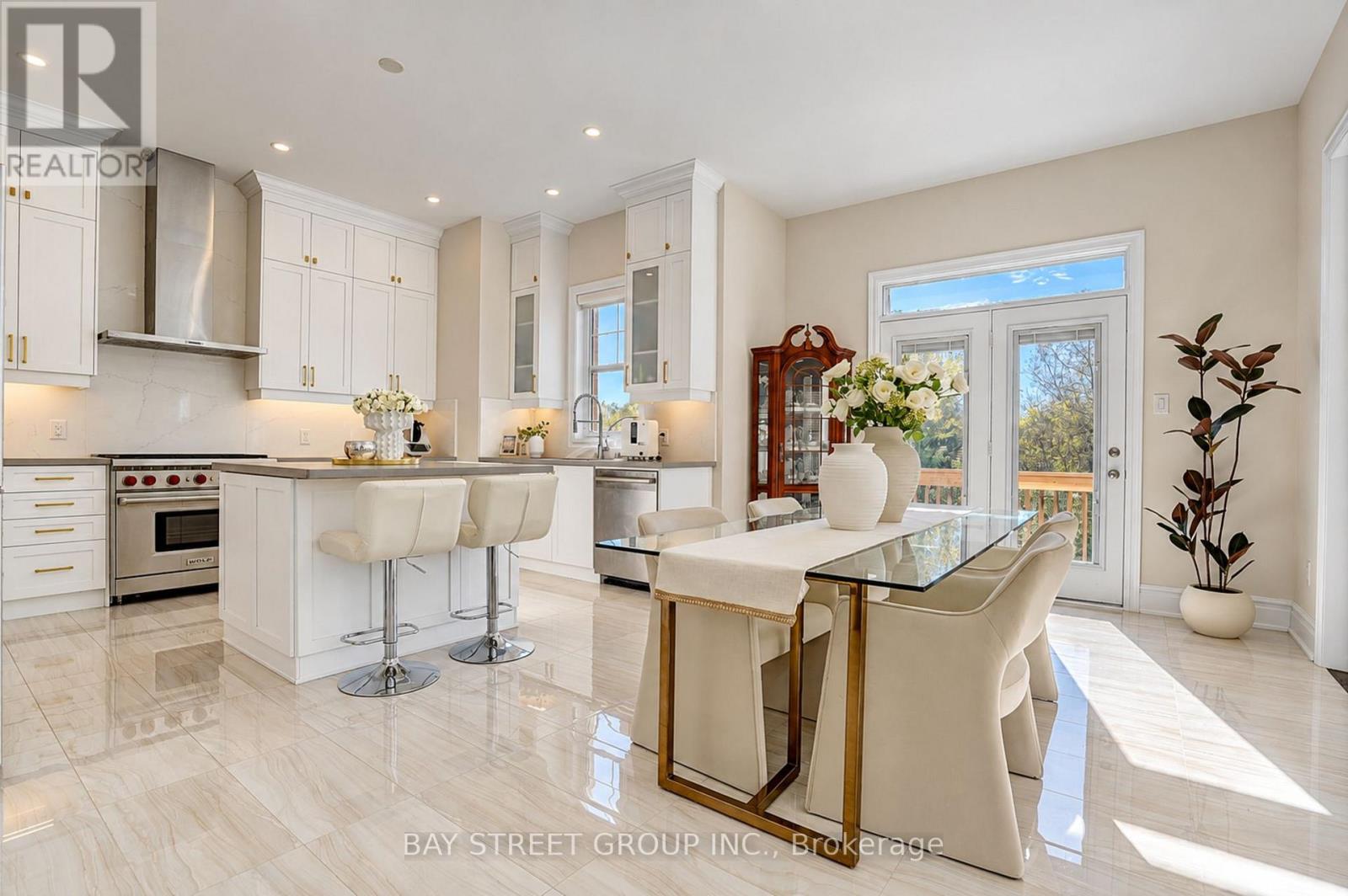 11 Leary Crescent, Richmond Hill, ON photo 14