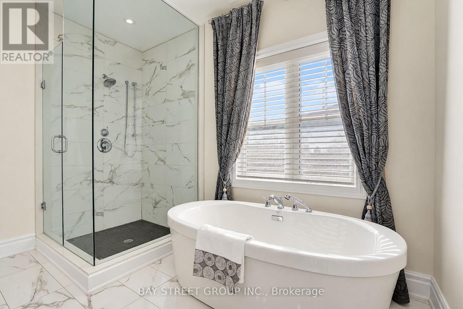 11 Leary Crescent, Richmond Hill, ON photo 31