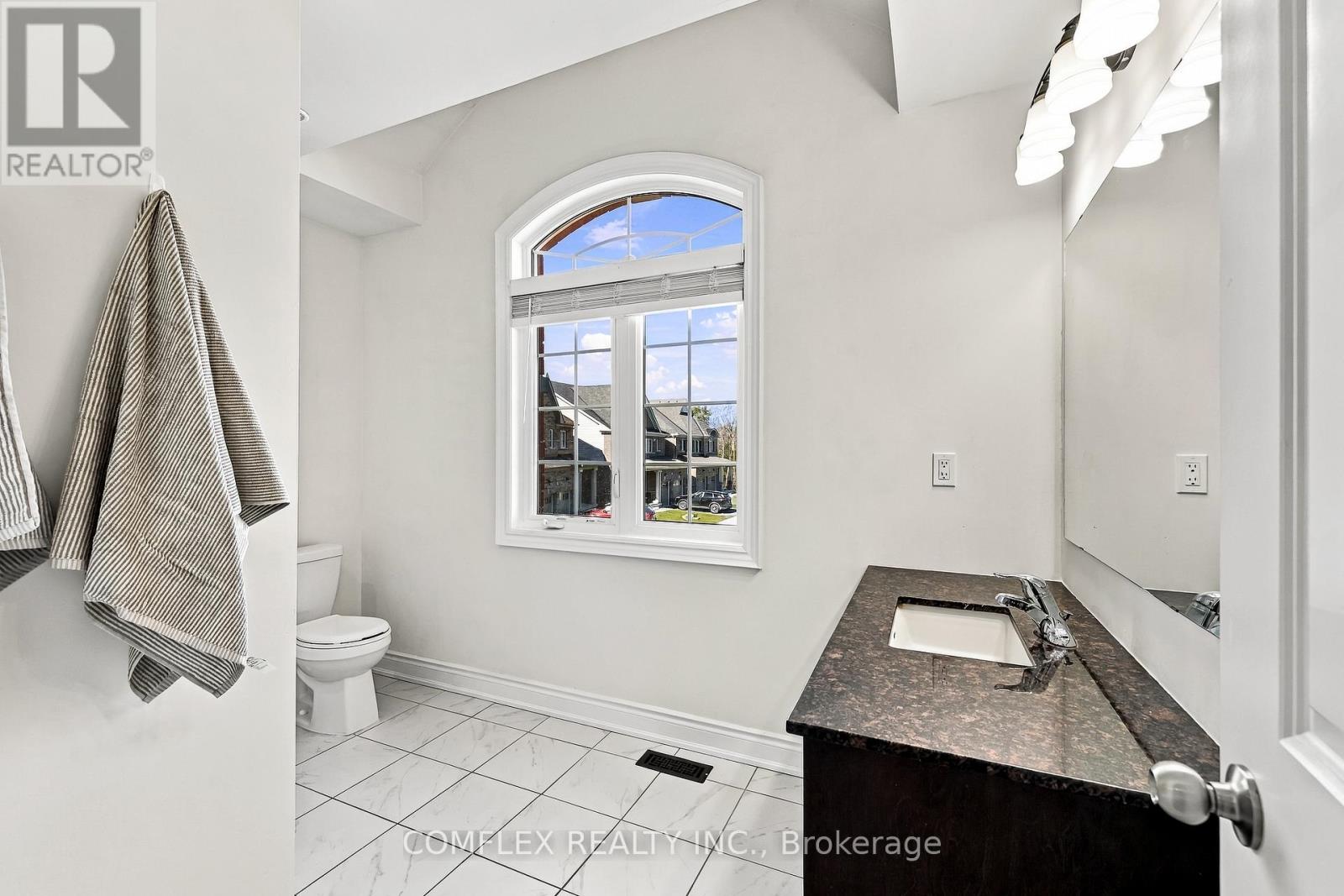 109 Cliff Thompson Court, Georgina, ON photo 40