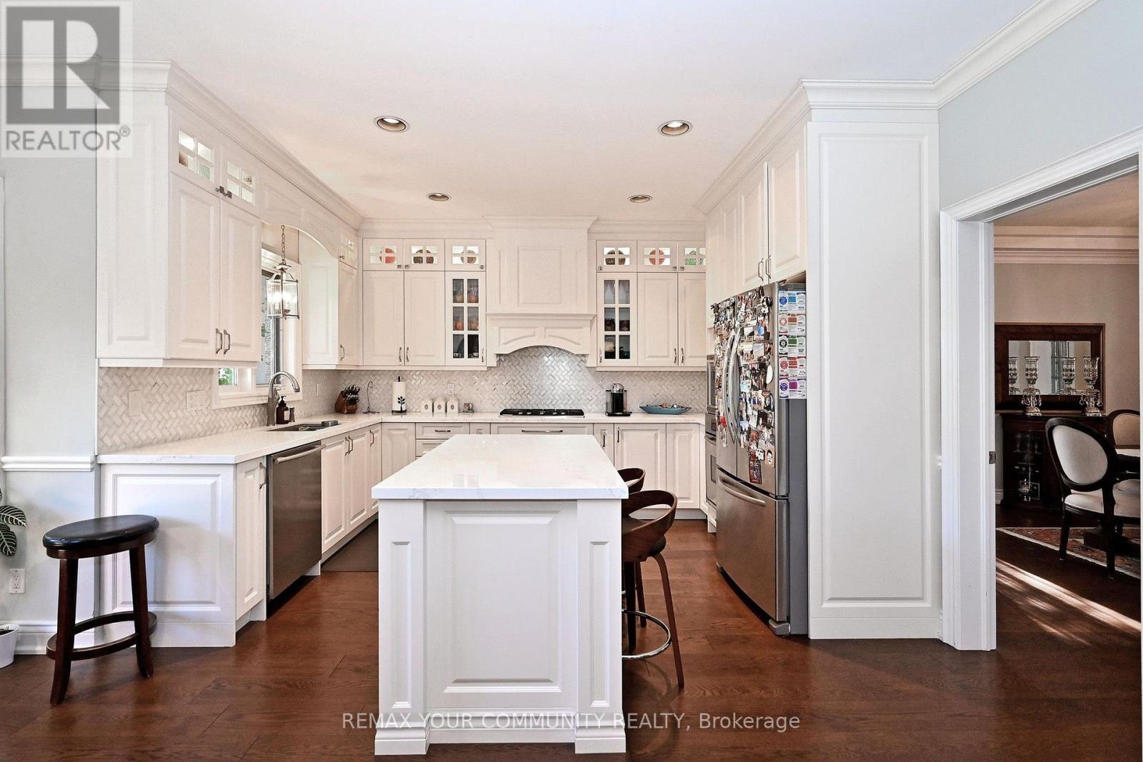 73 Sprucewood Drive East, Markham, ON photo 13