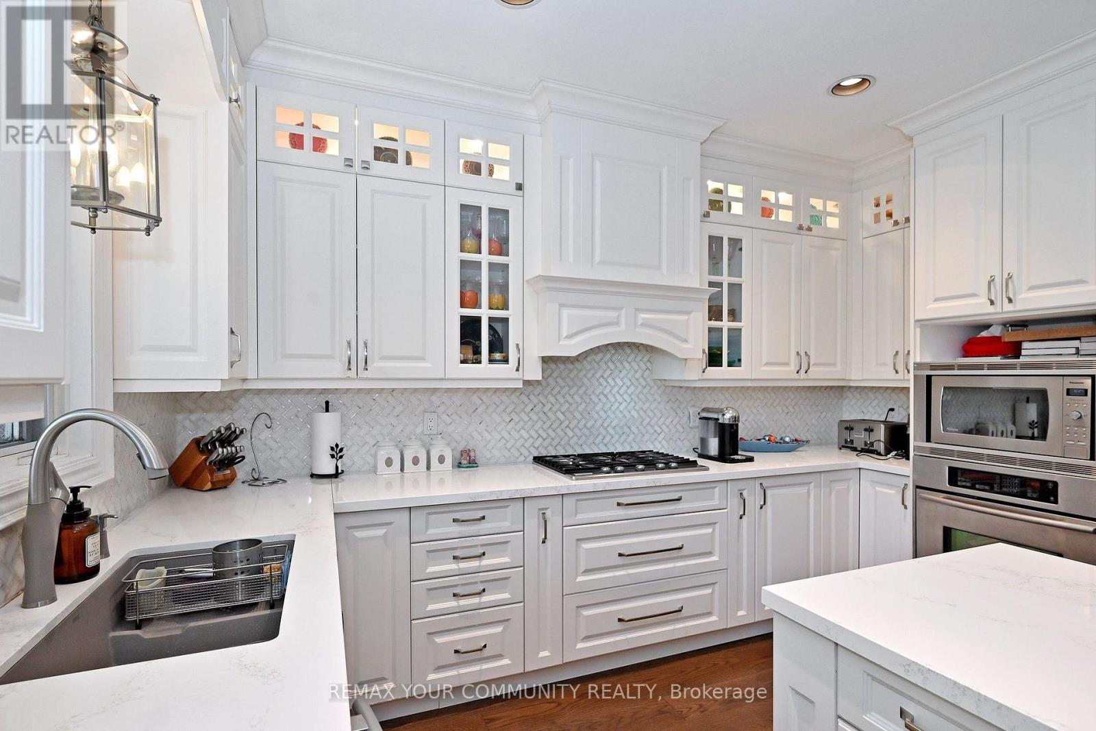73 Sprucewood Drive East, Markham, ON photo 14