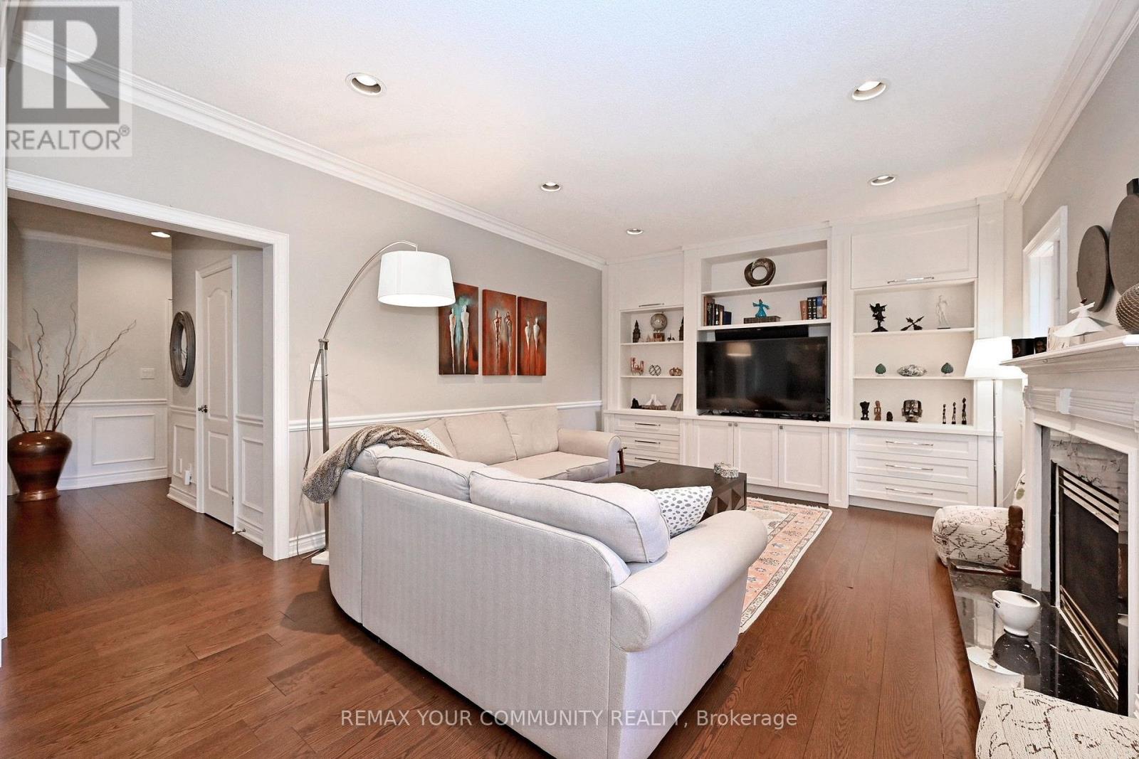 73 Sprucewood Drive East, Markham, ON photo 19