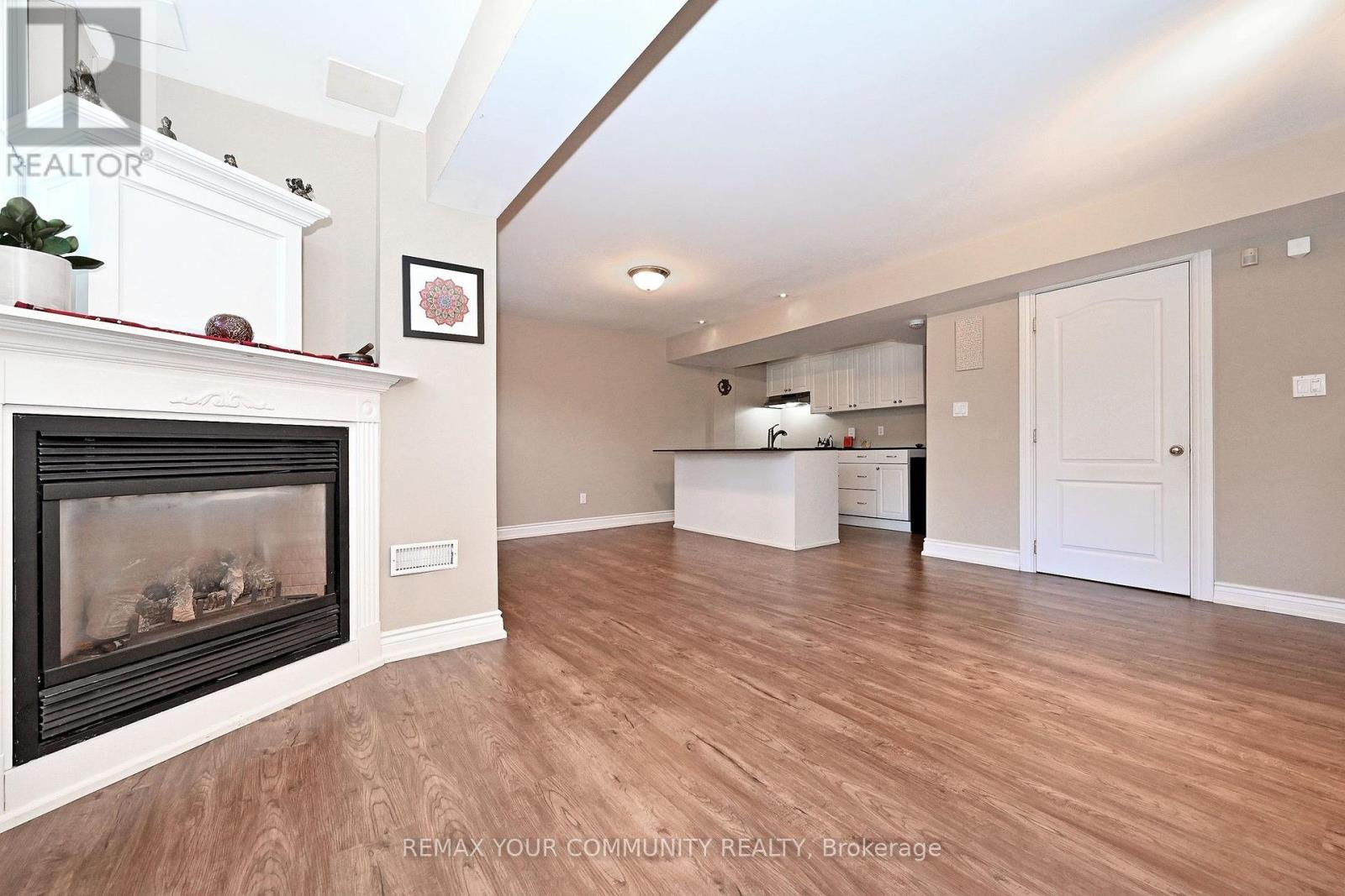 73 Sprucewood Drive East, Markham, ON photo 35
