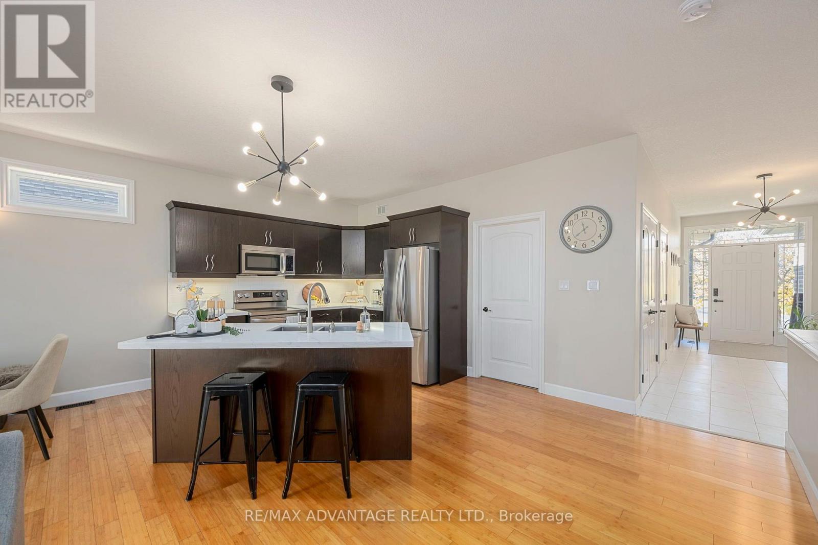 290 WALNUT STREET - 11