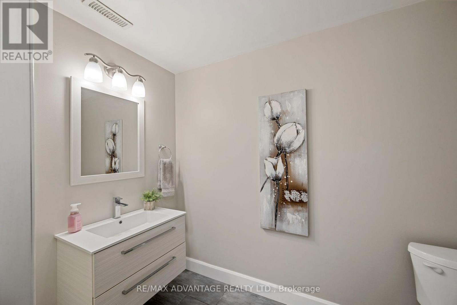 290 WALNUT STREET - 31
