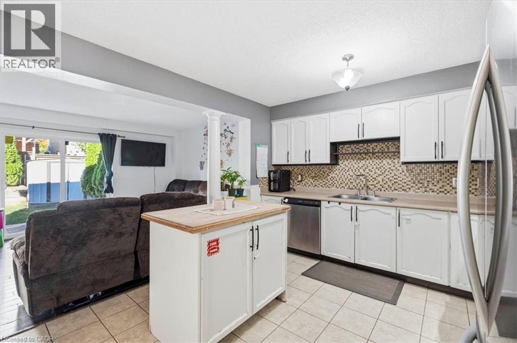 171 SIMS ESTATE Drive, Kitchener — photo 6