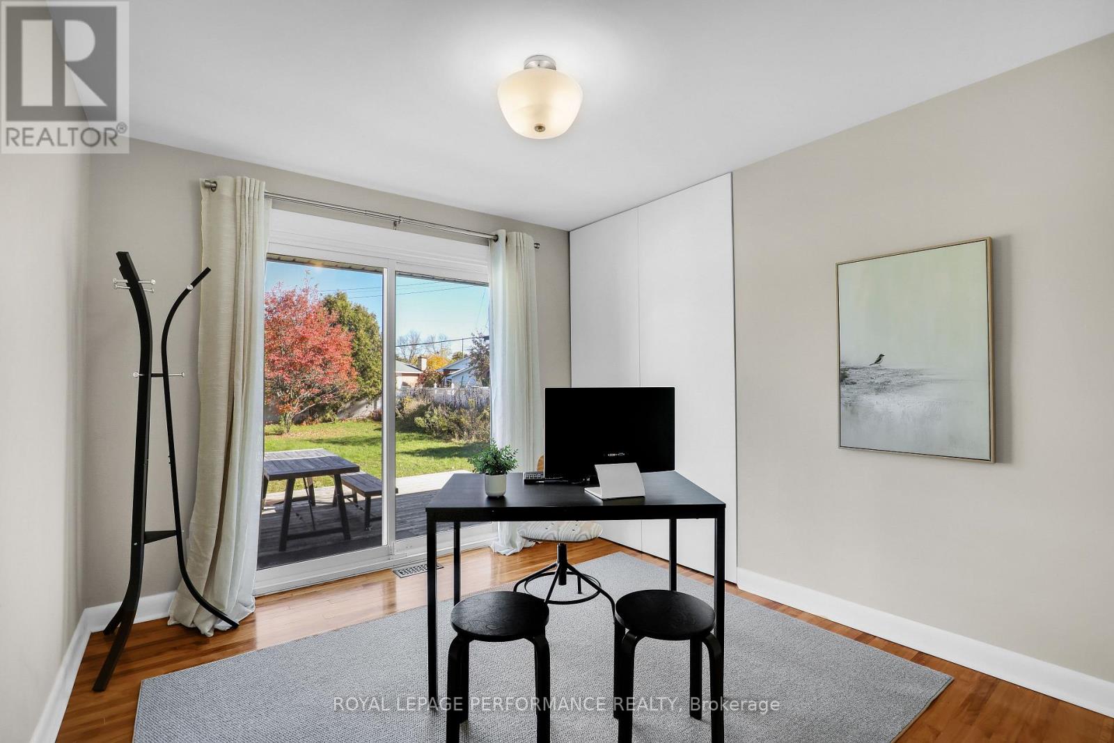Condos for Sale in Ottawa – 1321 RUSTIC DRIVE, Ottawa – By Peter Sagos - Image 9