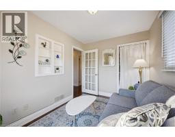 301 Martindale Crescent, Waterloo, ON N2L4M8 Photo 18