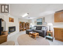 301 Martindale Crescent, Waterloo, ON N2L4M8 Photo 21