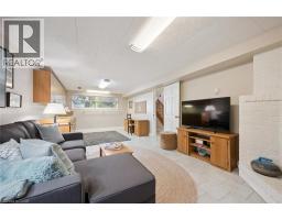 301 Martindale Crescent, Waterloo, ON N2L4M8 Photo 22