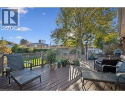 301 Martindale Crescent, Waterloo, ON N2L4M8 Photo 32