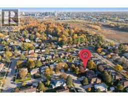 301 Martindale Crescent, Waterloo, ON N2L4M8 Photo 39