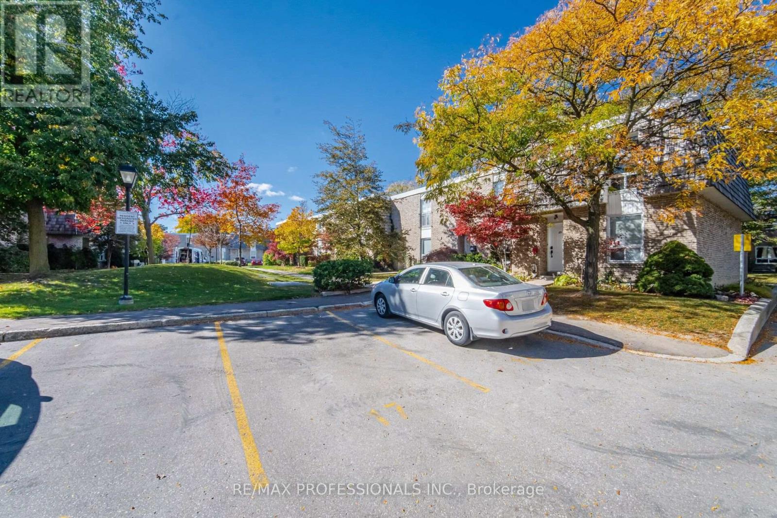 94- 65 Old Burnhamthorpe Road, Toronto, ON photo 41
