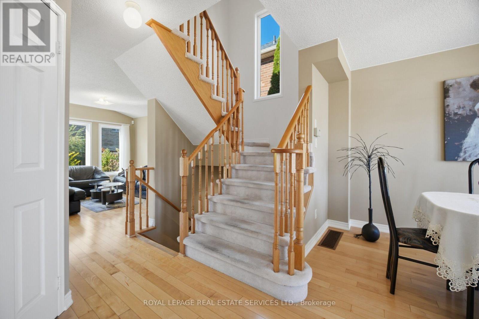 2194 SUTTON DRIVE - 23
