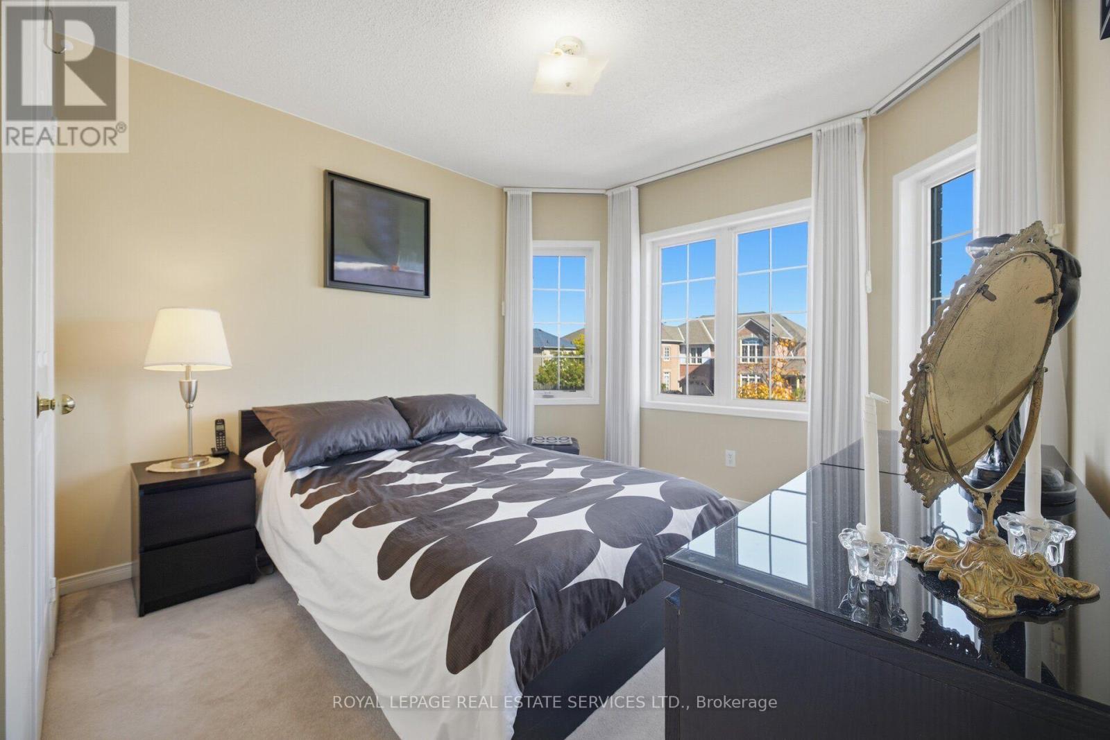 2194 Sutton Drive, Burlington, ON photo 29