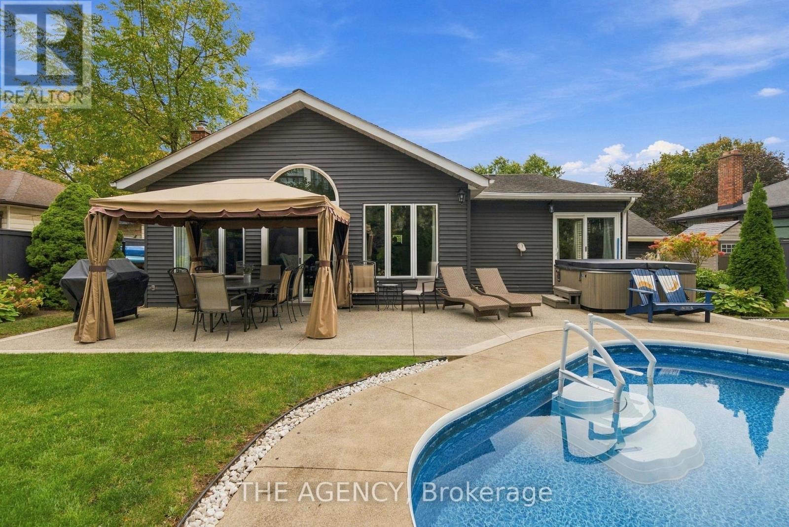 2101 Edinburgh Drive, Burlington, ON photo 33
