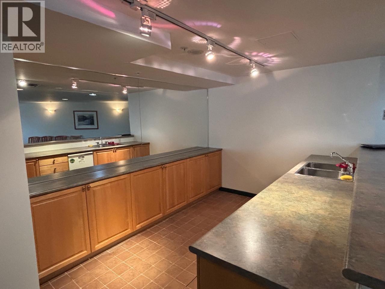 607 6088 MINORU BOULEVARD, Richmond - Image 1