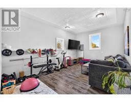 35 Old Halifax Road E, Newport Station, NS B0N2T0 Photo 15