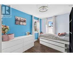 35 Old Halifax Road E, Newport Station, NS B0N2T0 Photo 25