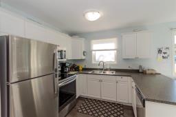 433 4th Avenue, Rivers, MB R0K1X0 Photo 6