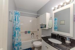433 4th Avenue, Rivers, MB R0K1X0 Photo 14