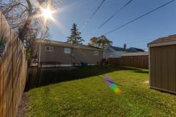 433 4th Avenue, Rivers, MB R0K1X0 Photo 23