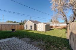 433 4th Avenue, Rivers, MB R0K1X0 Photo 21
