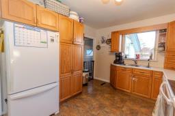 759 5th Avenue, Rivers, MB R0K1X0 Photo 6