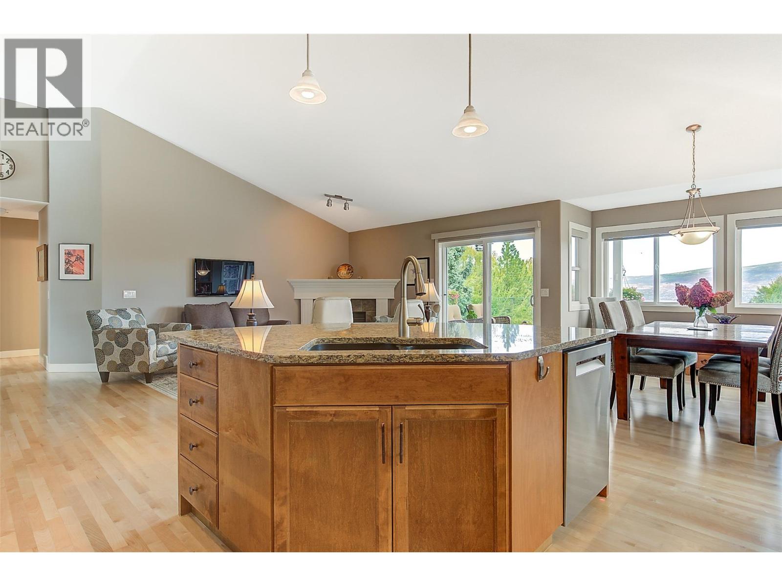  3662 Astoria Drive, West Kelowna