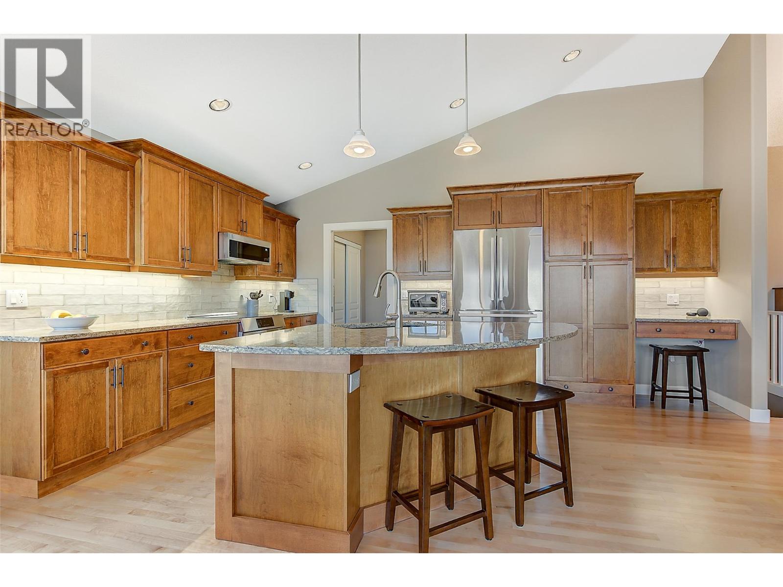  3662 Astoria Drive, West Kelowna