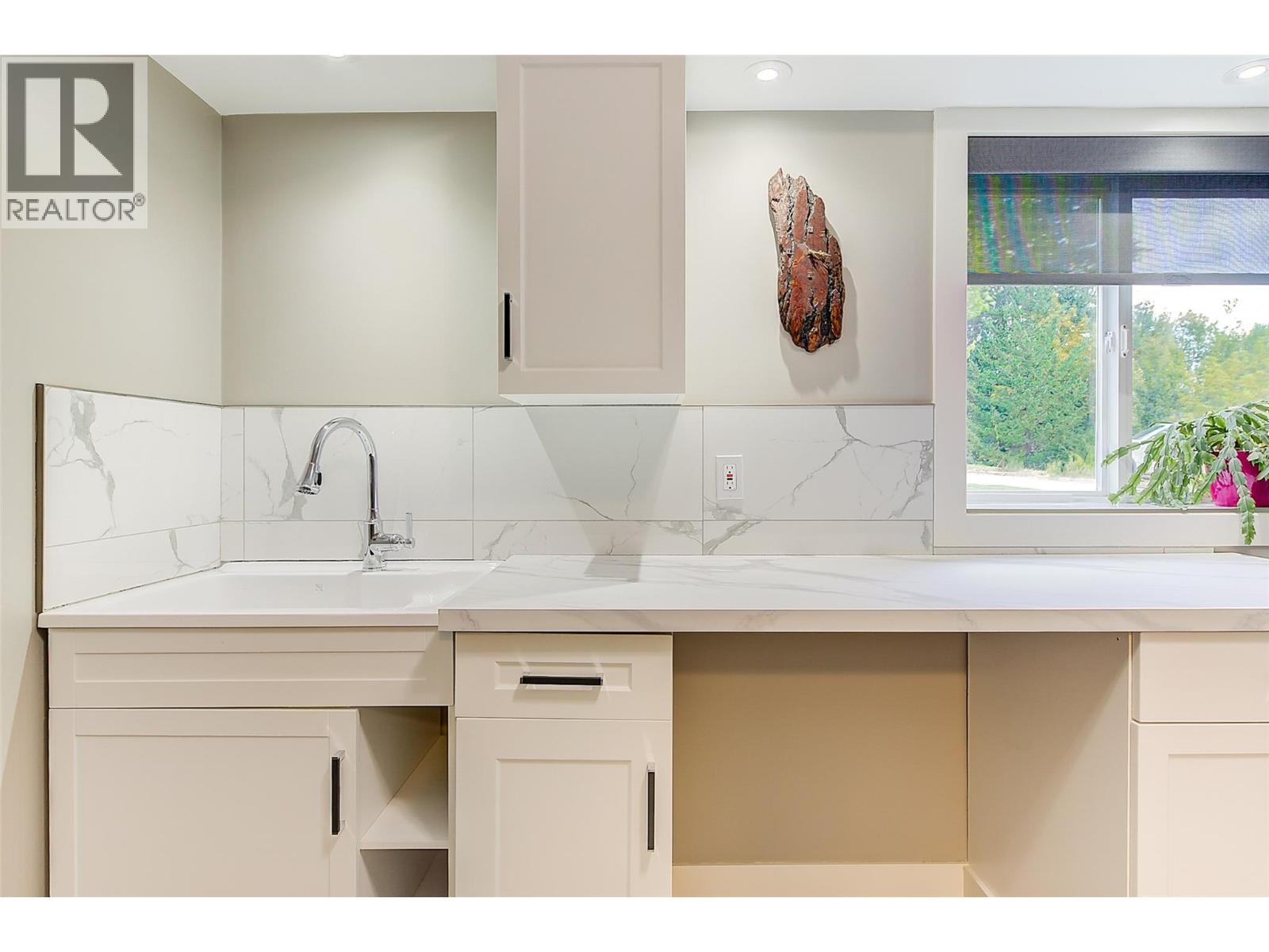  3662 Astoria Drive, West Kelowna