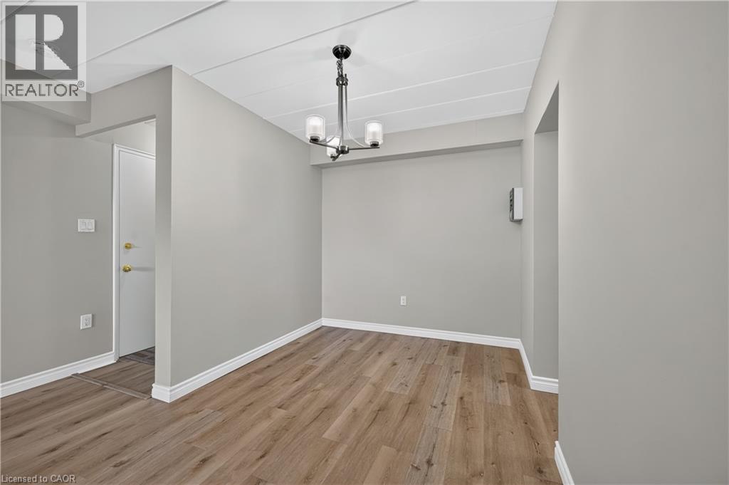 2420 NEW Street Unit# 1, Halton — photo 11
