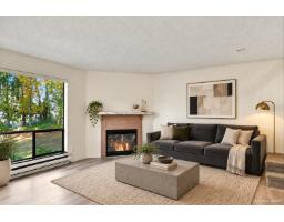 14803 Holly Park Lane, Surrey, BC V3R6Y1 Photo 10