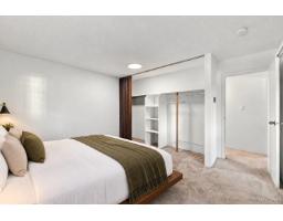 14803 Holly Park Lane, Surrey, BC V3R6Y1 Photo 25
