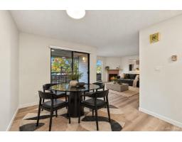 14803 Holly Park Lane, Surrey, BC V3R6Y1 Photo 14