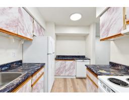 14803 Holly Park Lane, Surrey, BC V3R6Y1 Photo 18